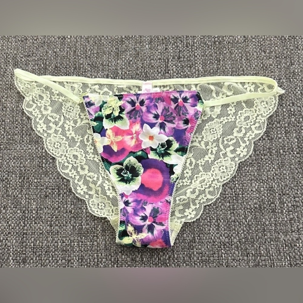 2013 PINK Victoria's Secret Floral Lace-Back Extra Low Rise Bikini Panty
